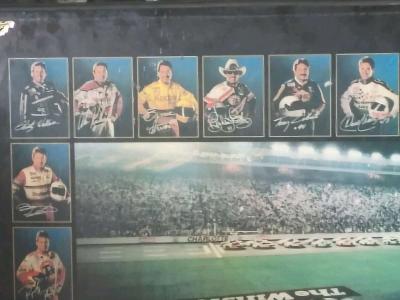 under The lights NASCAR painting - Thumbnail 4