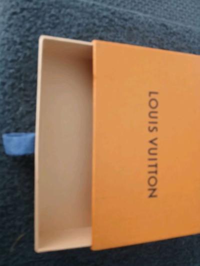 Louis Vuitton Box - Thumbnail 1