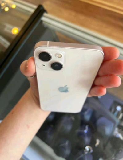 IPhone 13 unlocked - Thumbnail 2