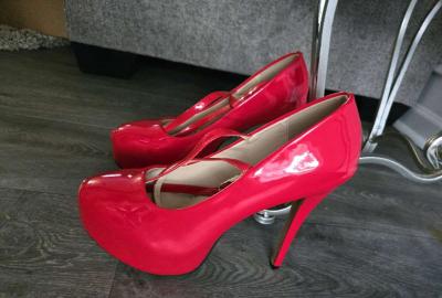 Jessica Rabbit Heels  Size 105 heels and wrap around straps - Thumbnail 3