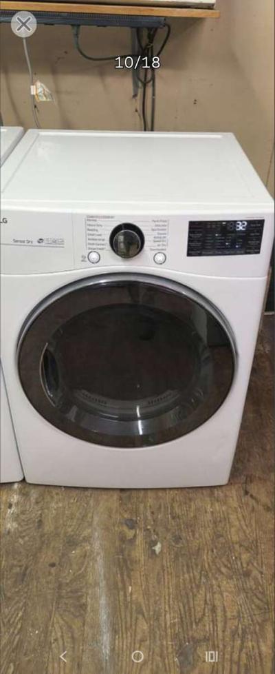 LG Elite White FrontLoad Washer  Gas Dryer Set  Stackable - Thumbnail 4