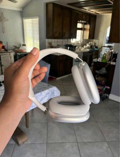 Apple airpod max - Thumbnail 2