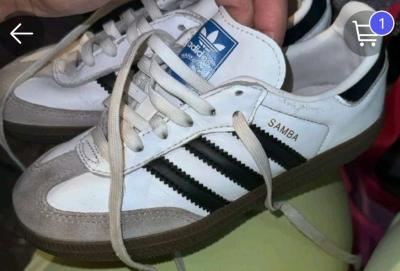 Adidas Sumbus Unisex Size 12 Half Gently Worn - Thumbnail 5