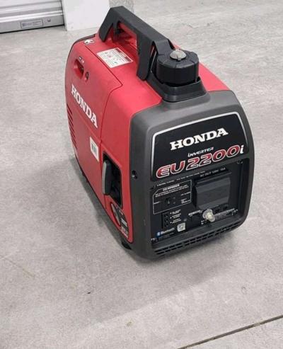 Honda generator - Thumbnail 2