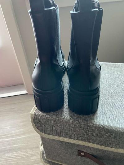 Black boots - Thumbnail 4