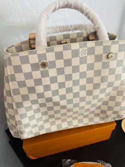 Handbags - Thumbnail 2