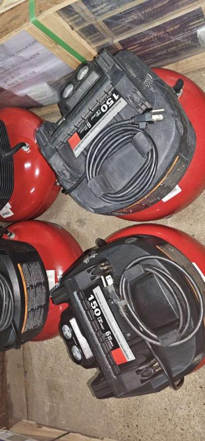 Air compressor - Thumbnail 3