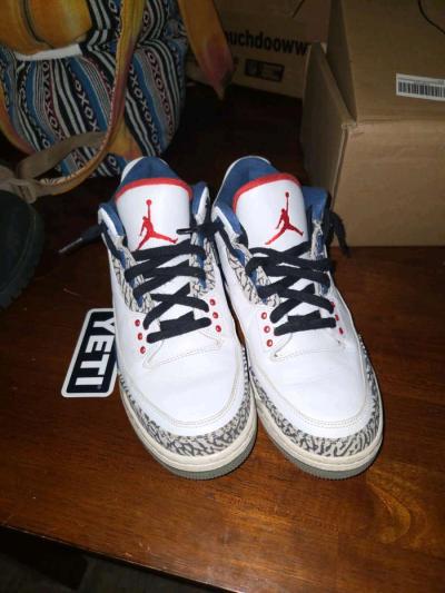 JORDAN 3 OG TRUE BLU - Thumbnail 2