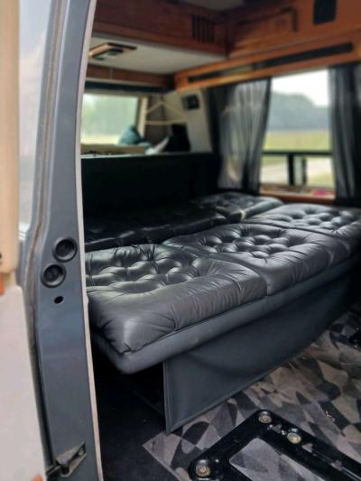 Chevy Sports Van G30 - Thumbnail 5