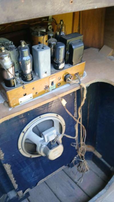 1940s zenith stereo short wave - Thumbnail 3