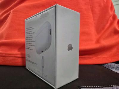 Airpods Pro 2nd Gen - Thumbnail 2
