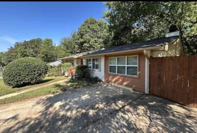 Family home for rent - Thumbnail 2