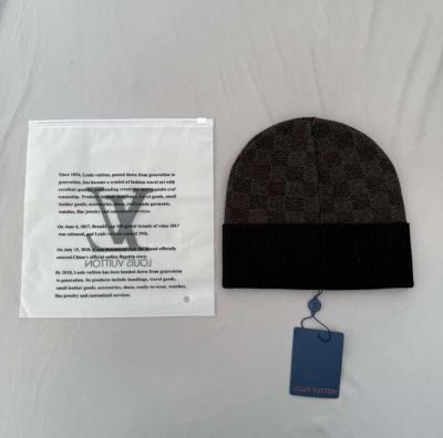 Louis Vuitton Black And Grey Monogram Beanie - Thumbnail 3