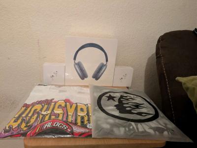 Apple AirMax - Thumbnail 2