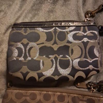 NWOT SET OF 3 VINTAGE COACH Vintage Wristlets  ID LANYARD - Thumbnail 5