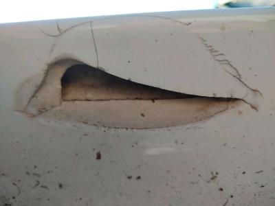 big white sink - Thumbnail 3