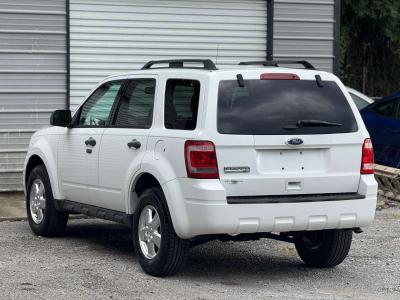 2011 FORD ESCAPE XLT - Thumbnail 4