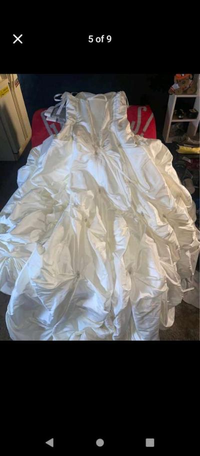 new size 8 Ivory wedding dress - Thumbnail 6