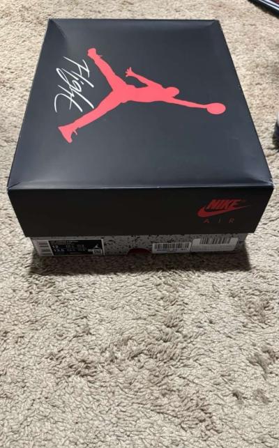 Jordan 4 military blue - Thumbnail 4