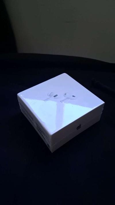 airpods - Thumbnail 2