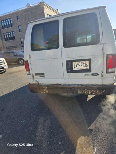 ford van 2012 - Thumbnail 6