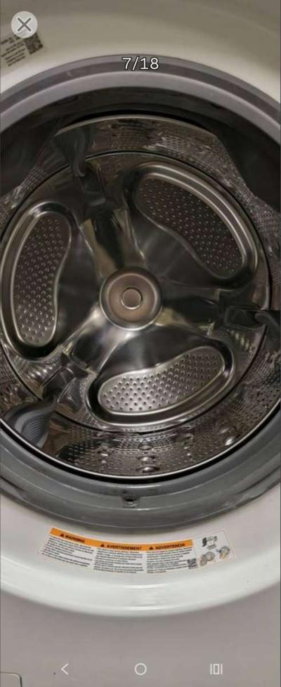 LG Elite White FrontLoad Washer  Gas Dryer Set  Stackable - Thumbnail 3