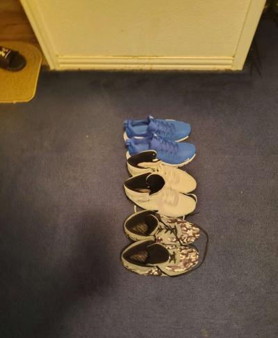 Nike and otomix shoe set - Thumbnail 2