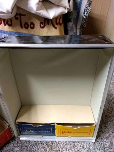 1960s Barbie Case - Thumbnail 2
