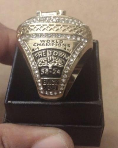 WARRIORS STEPH CURRY SIZE 11 CHAMP RING WITH BOX AND POSTERS - Thumbnail 3