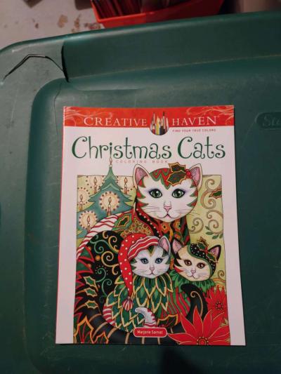 Christmas cats coloring book - Thumbnail 1