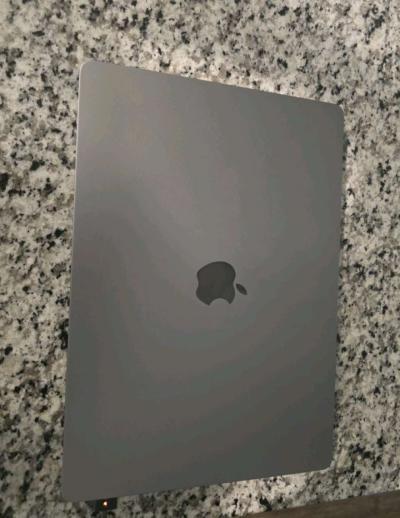2024 MacBook air m3 15inchmagic mouse usbc and satechi desk - Thumbnail 3