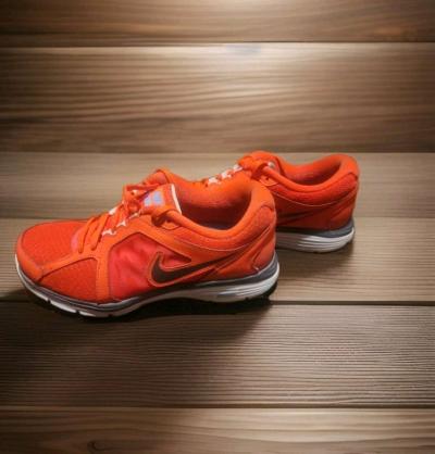 womens nike shoes - Thumbnail 1