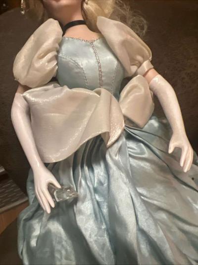 Cinderella Franklin Heriloom Porcelain Doll - Thumbnail 5