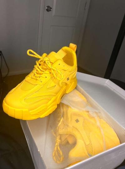 Bright Yellow Sneakers size 7 - Thumbnail 2