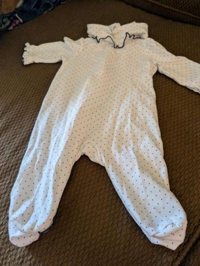 Baby white with blue dots sleepsuit with feet - Thumbnail 6