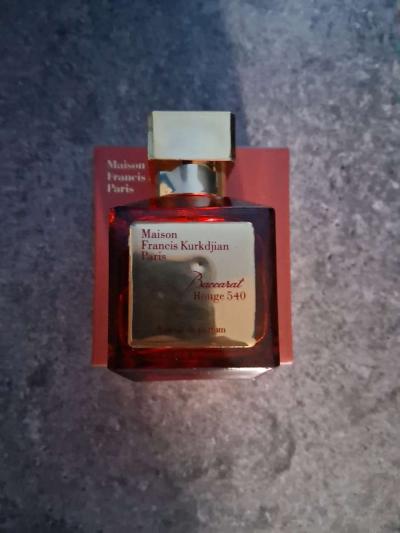 Baccarat Rouge 540 EDP 24oz Red bottle - Thumbnail 3