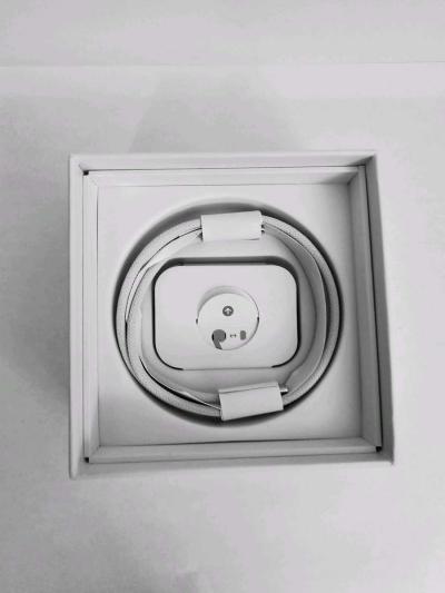 AirPods Pro 2 - Thumbnail 4