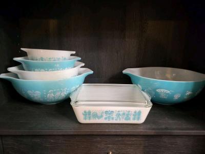two sets of turquoise Pyrex vintage dishes - Thumbnail 3