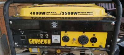 Champion 4500W Generator - Thumbnail 2