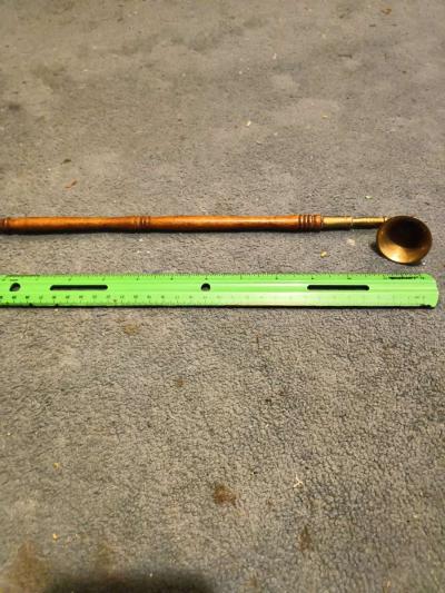 candle snuffer