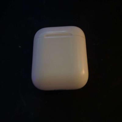 AirPods cleaning needed - Thumbnail 3