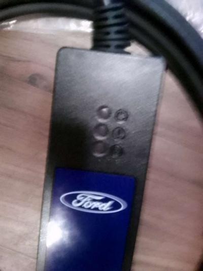electric Ford hybrid charger - Thumbnail 3