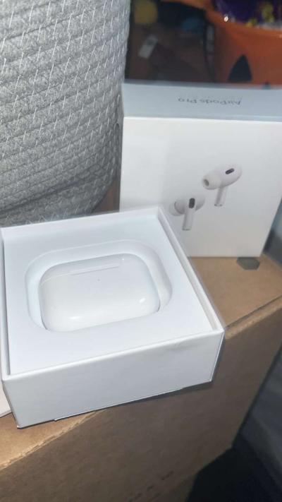 airpods second gen - Thumbnail 2