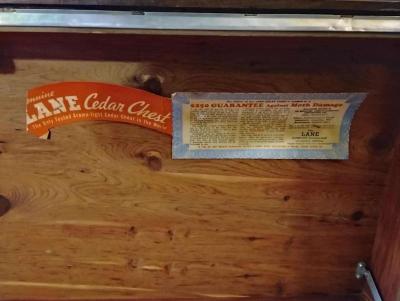 cedar hope chest trunk - Thumbnail 4