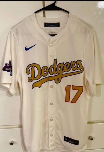 brand new Dodgers 17 OHTANI - Los Angeles, California