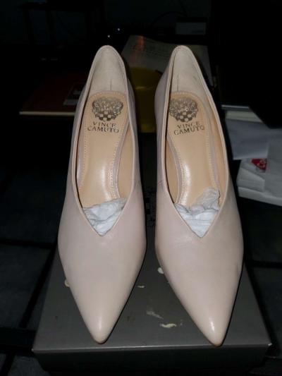 Vince camuto womans heels size 8 - Thumbnail 2