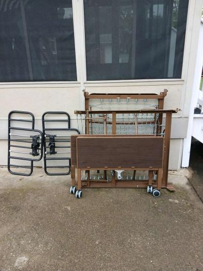 Electric adjustable bed with side boards - Thumbnail 2