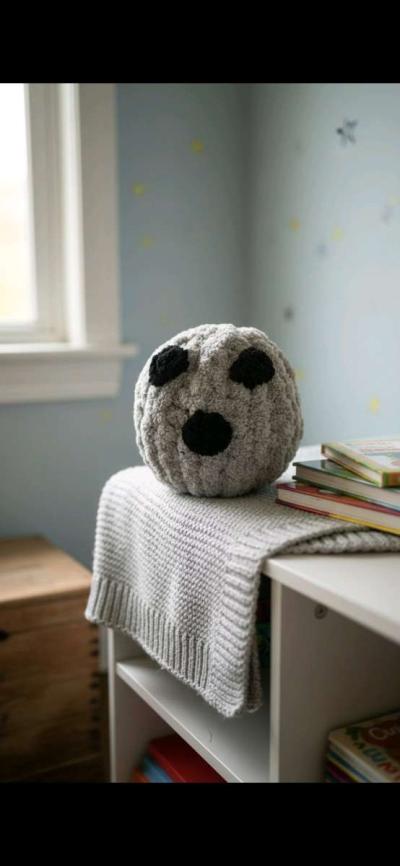 spooky Ball Plush - Thumbnail 1