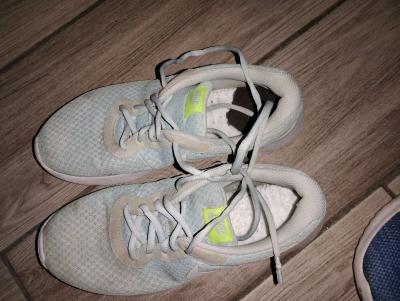 tennis shoes - Thumbnail 4