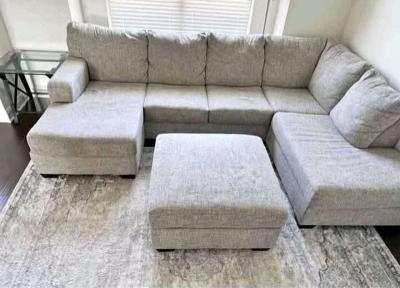 couch - Thumbnail 4